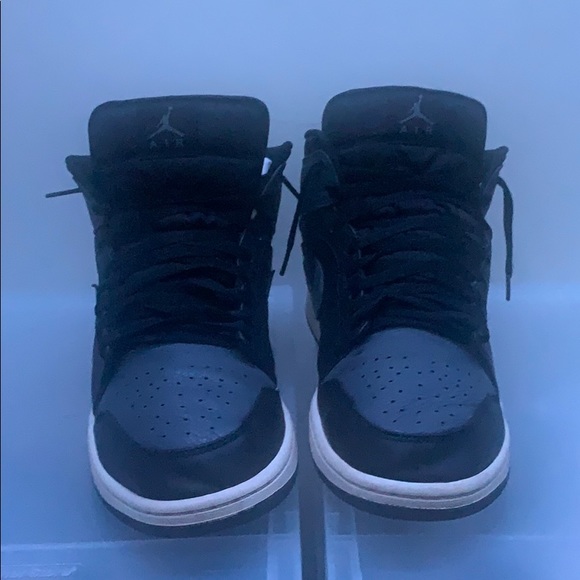 Jordan 1s - Picture 1 of 3